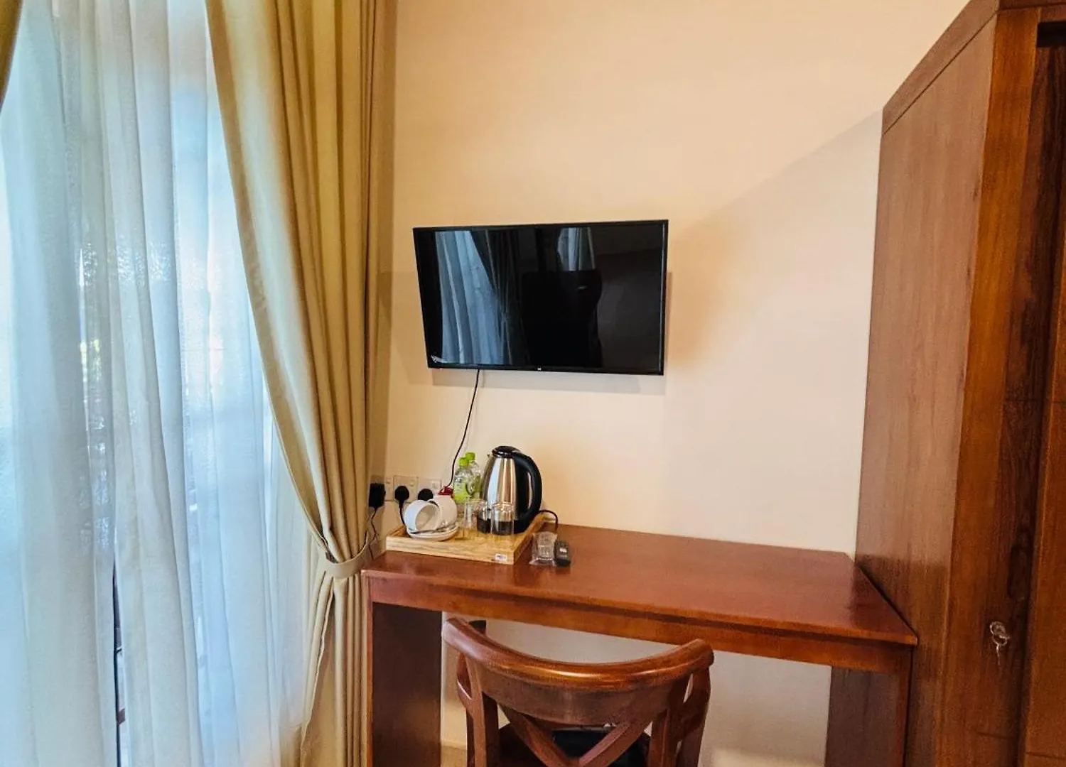 게스트하우스 Negombo Cozy Pool Villa
