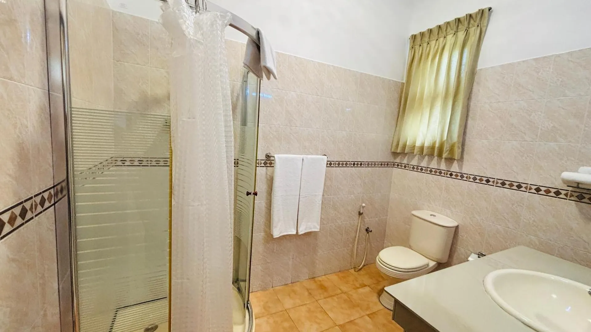 게스트하우스 Negombo Cozy Pool Villa