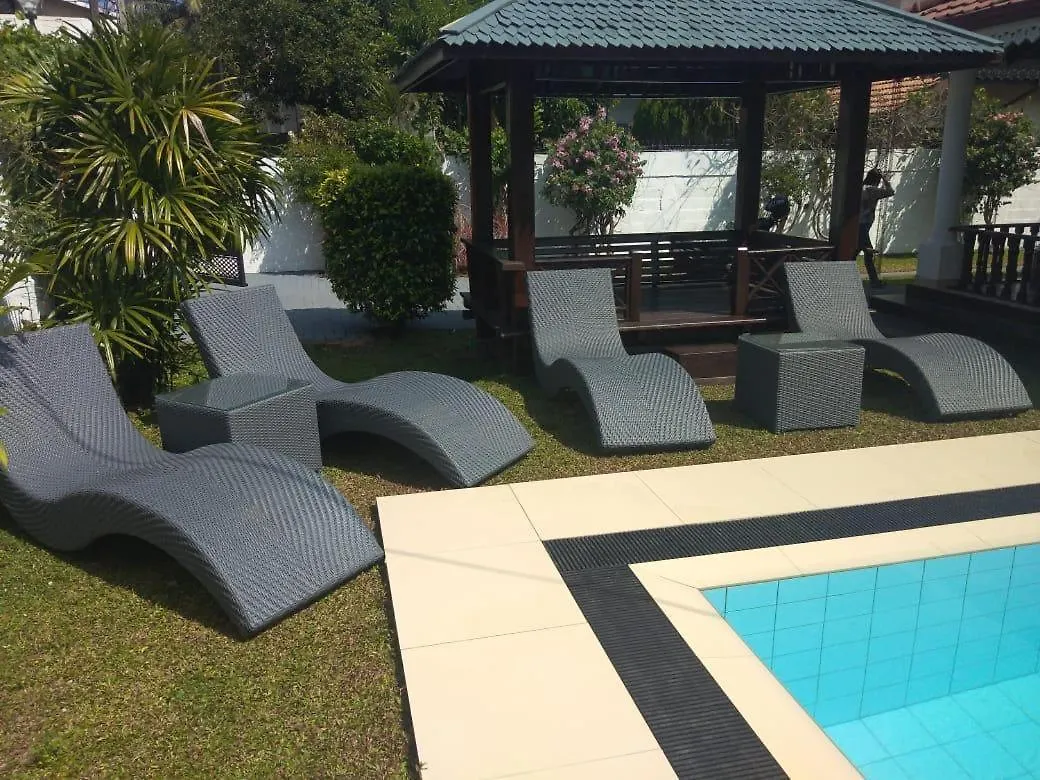 게스트하우스 Negombo Cozy Pool Villa