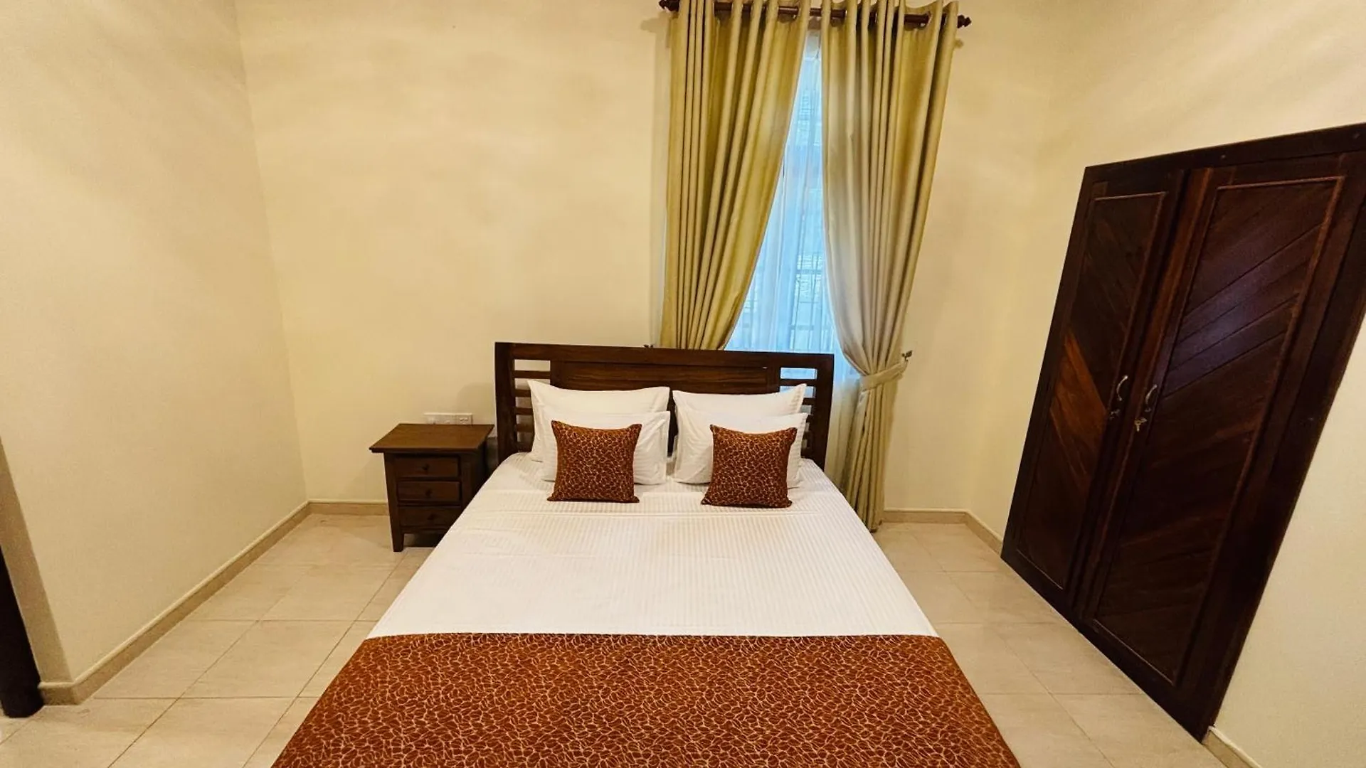 Negombo Cozy Pool Villa 스리랑카