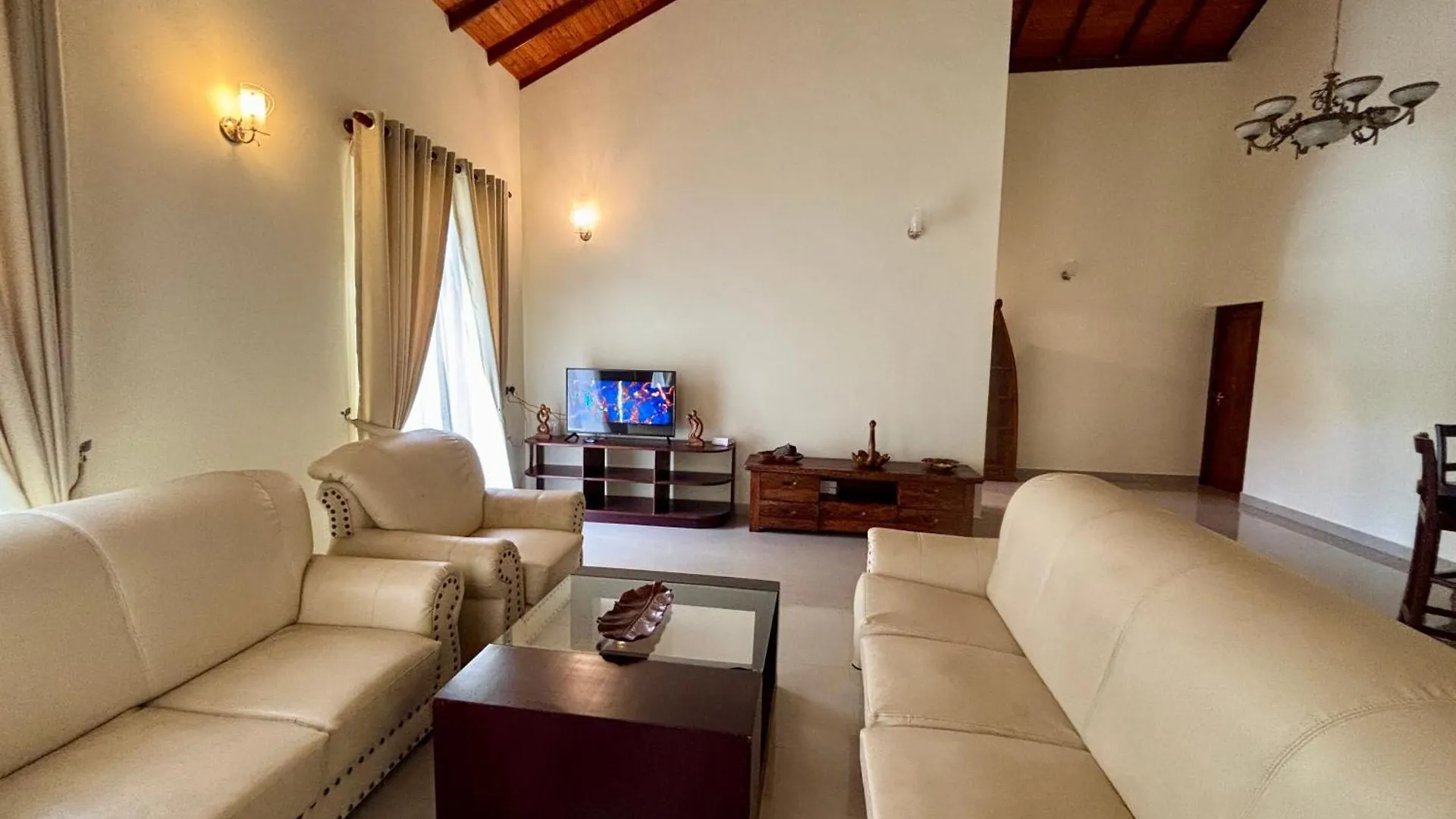 Negombo Cozy Pool Villa 0*,  스리랑카