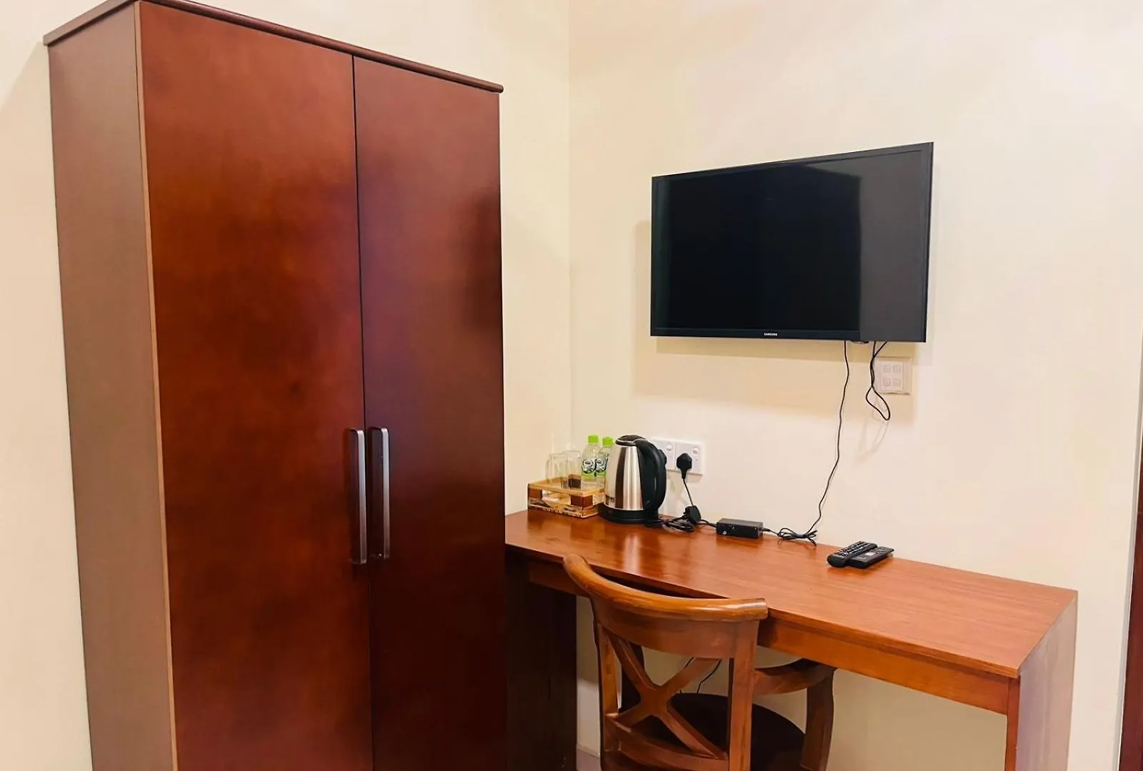 Negombo Cozy Pool Villa 게스트하우스